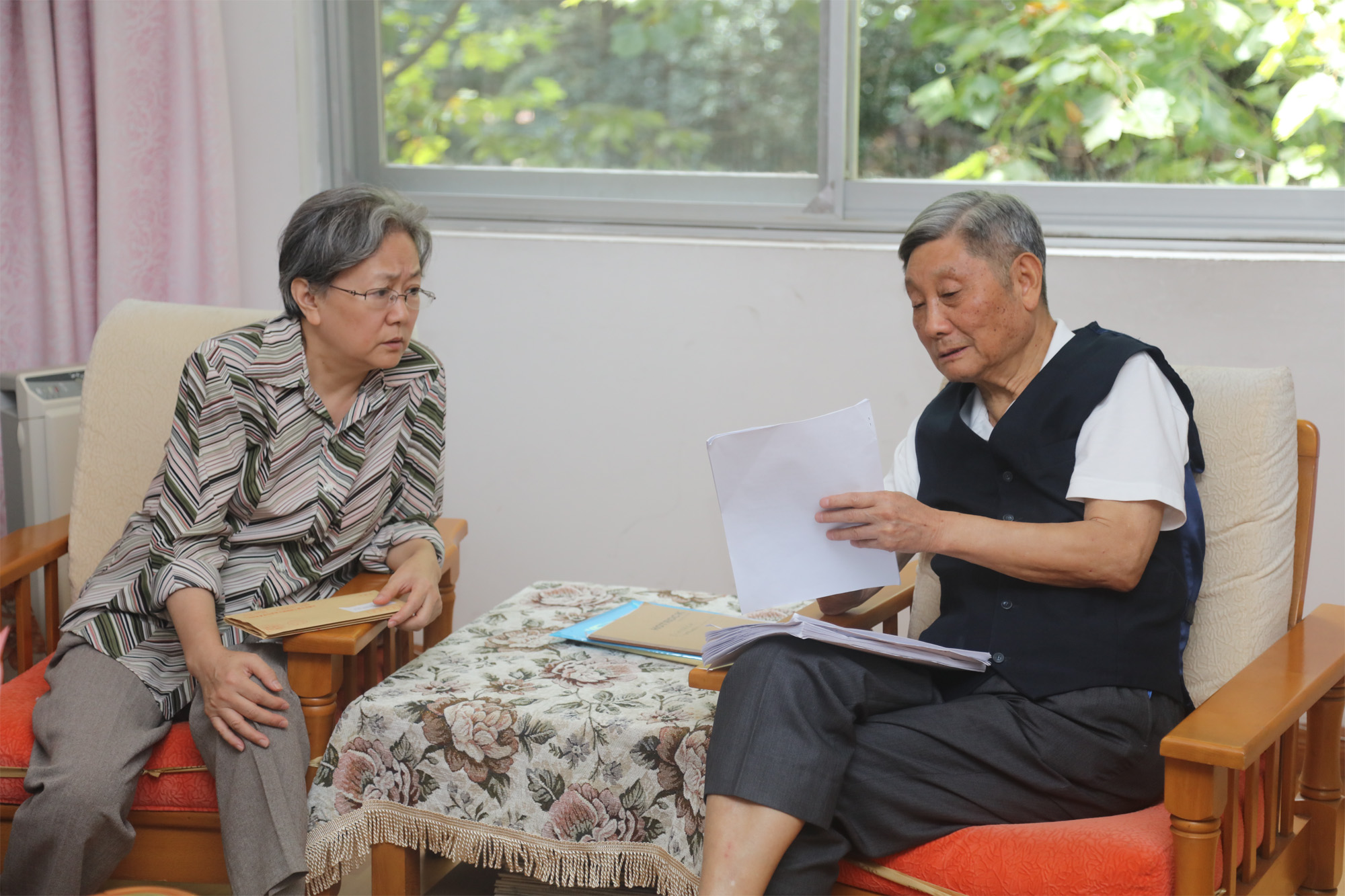潘副本.jpg