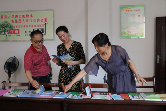 咸宁市科协调研督办县级科协改革工作261.png