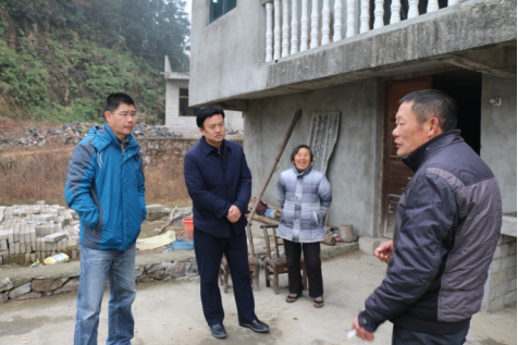 结对帮扶用真情 精准扶贫暖人心91.png