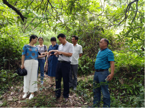 咸宁市科协调研特色产业科普示范基地221.png