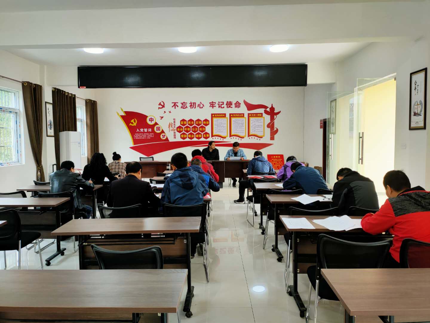 微信图片_20201019165352.jpg