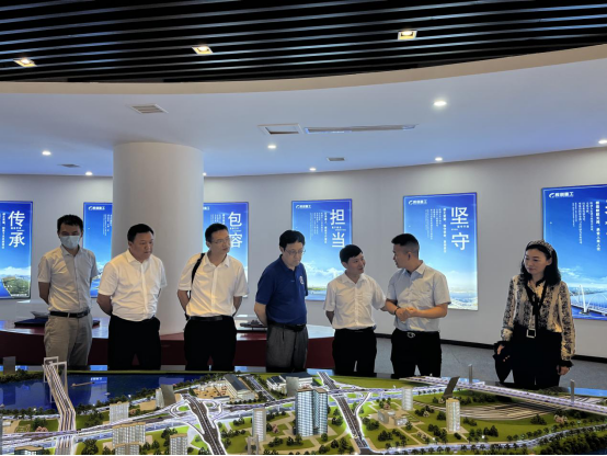 团风县开展重点产业科技人才状况调查314.png