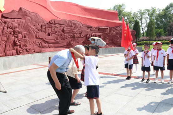 “科普自助餐”将科普工作做到群众心坎上1568.png
