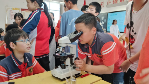 香城科普讲堂走进市实验小学224.png