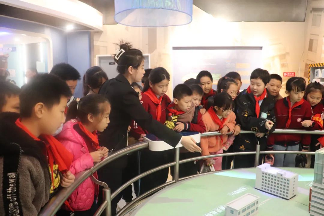 净潭小学.jpg