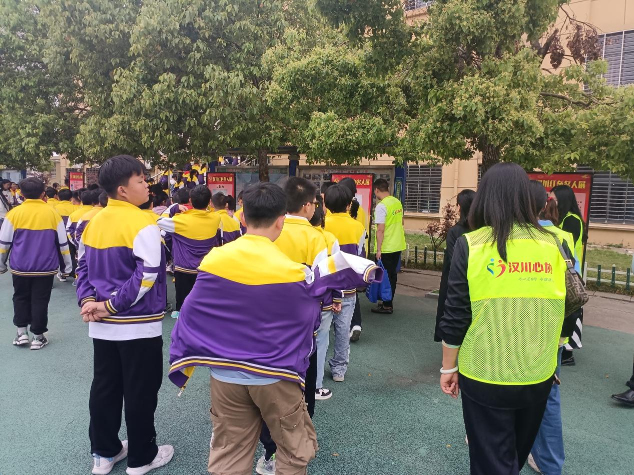 开展红色心韵教育培养红色接班人.jpg