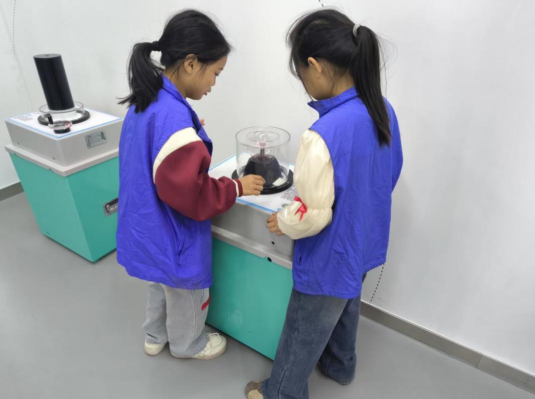 图3.jpg