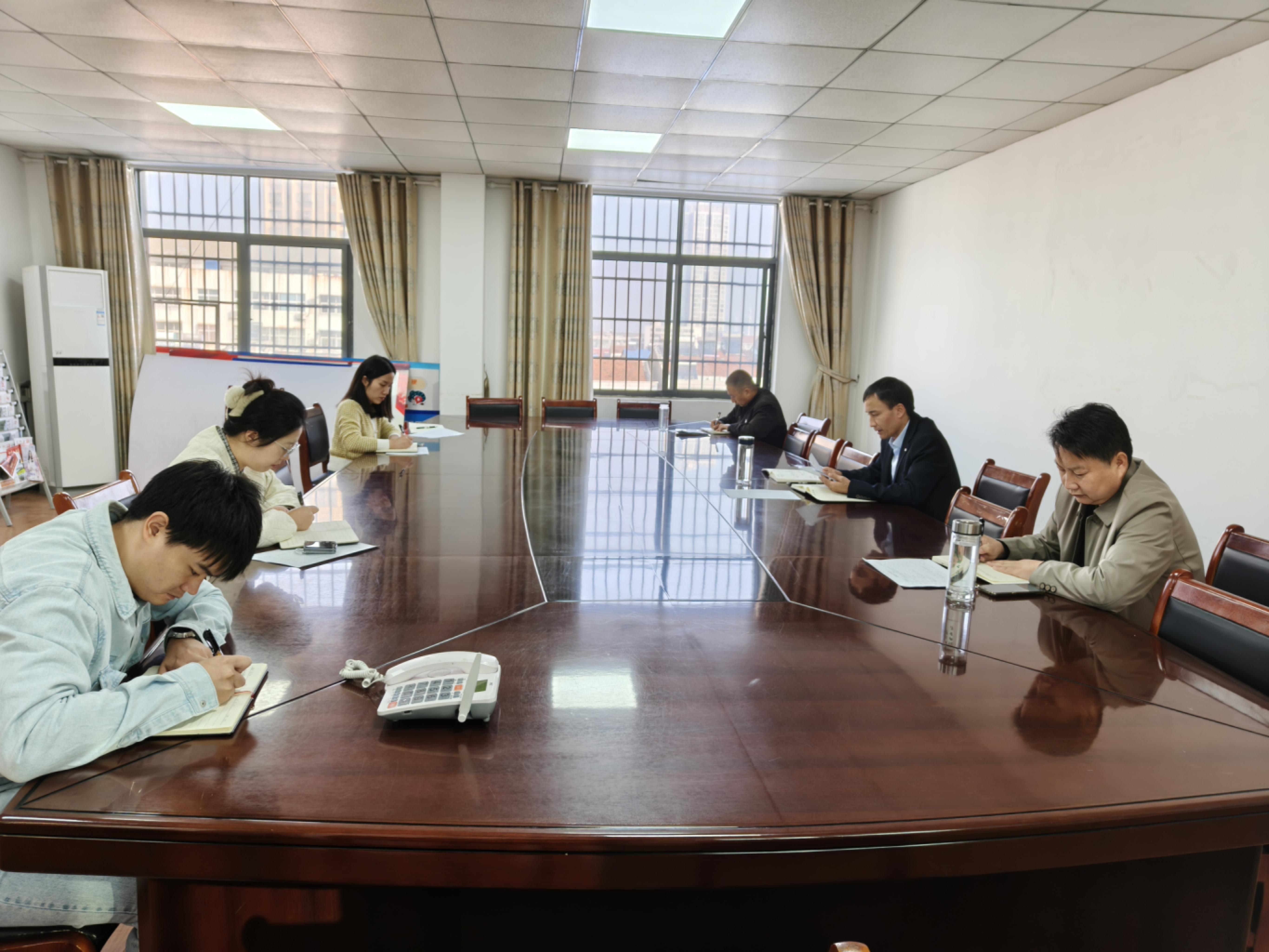 1习习近平总书记 考察湖北重要讲话精神.jpg