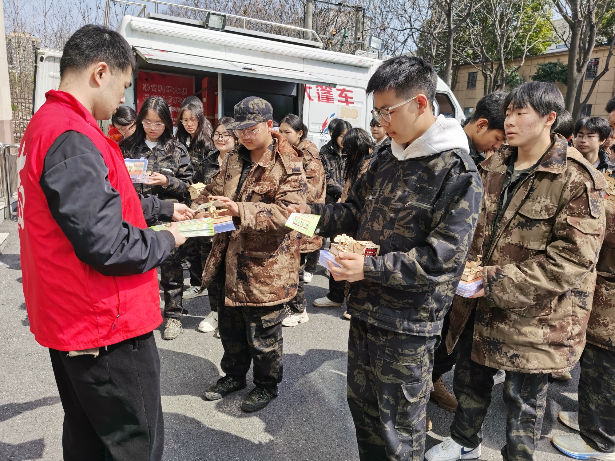 七里铺社区科协科普活动5_副本.jpg