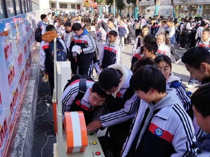 截图录屏_选择区域_20250324093322.jpg