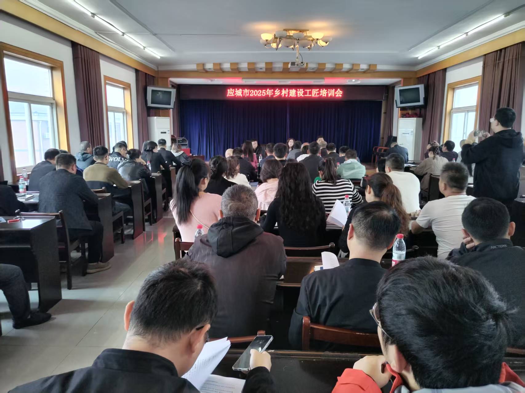 1760951193703040774.jpg 4.jpg