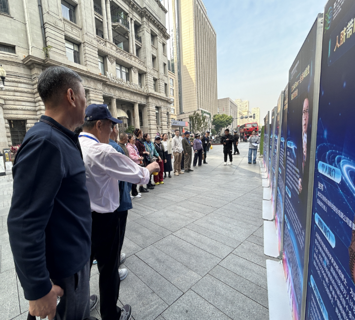 1761823210421805340.png 1761823210421805340.png