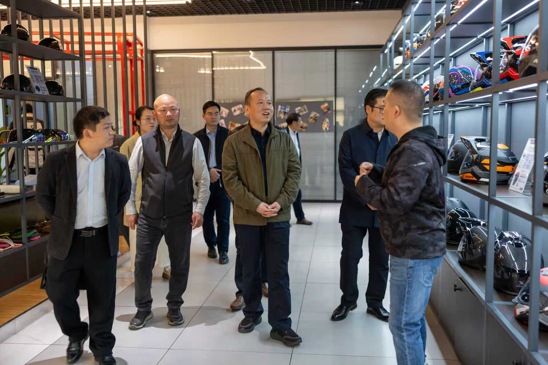 1761875963320092480.jpg 图片1.jpg