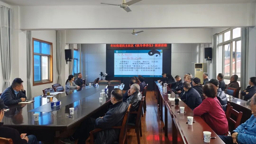 1762247519386061940.jpg 30.jpg