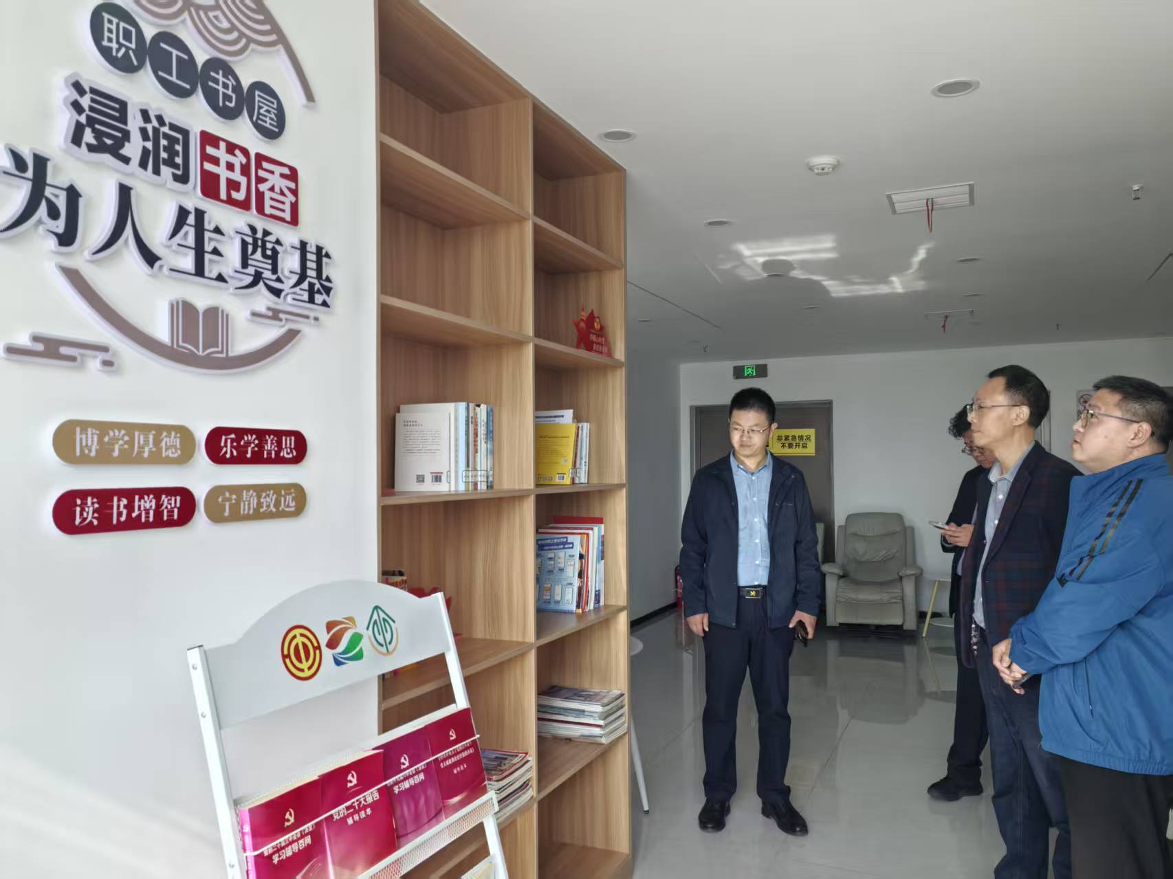 1762247818007032628.jpg 36.jpg