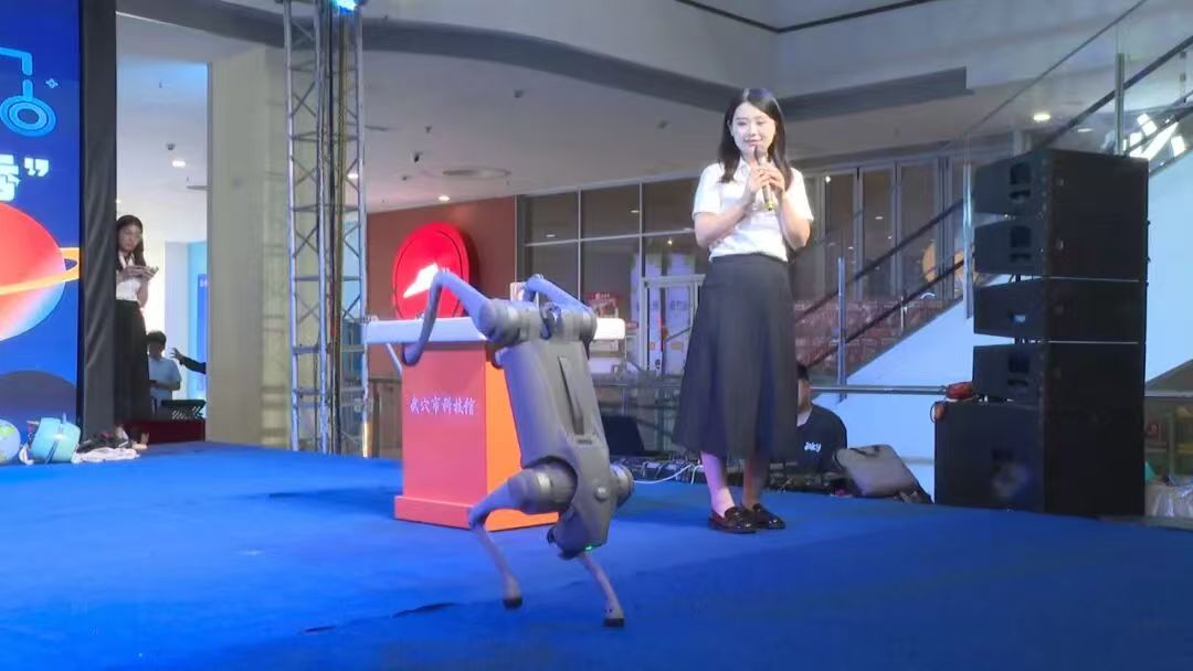 1764046629225034046.jpg 1364933715.jpg