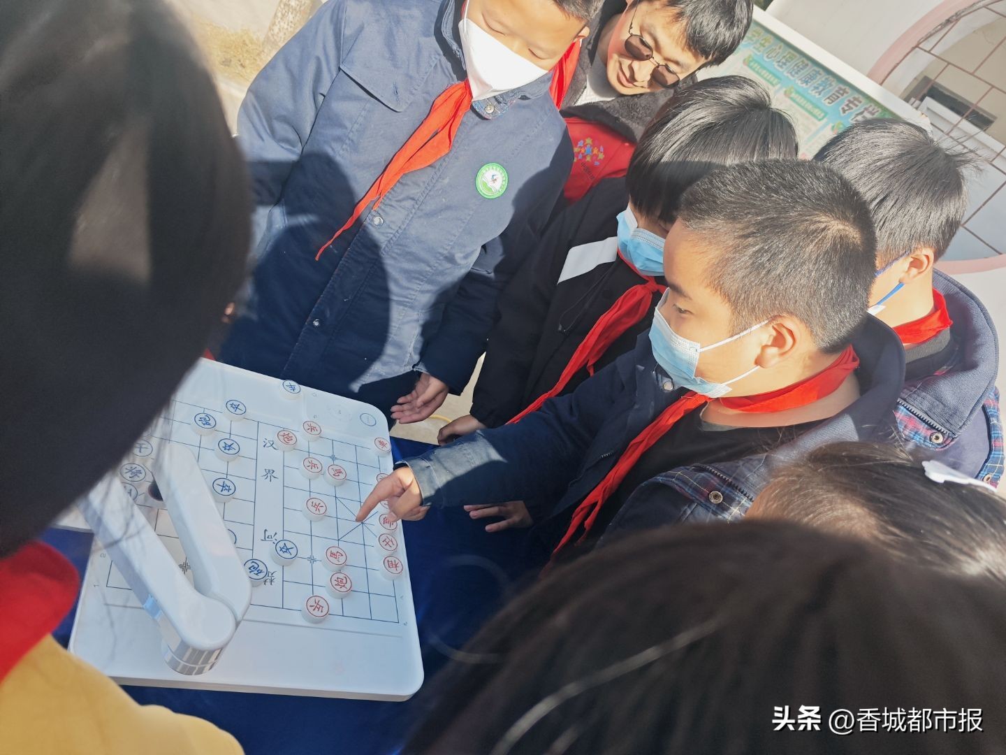 1764228314012084814.jpeg bf20d91c8d47457ea95d18bf85c8e8fe_tplv-tt-origin-web_gif.jpeg