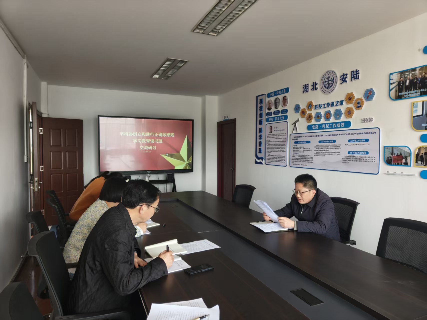 1774859044629084222.jpg 20260327120143_65739.jpg