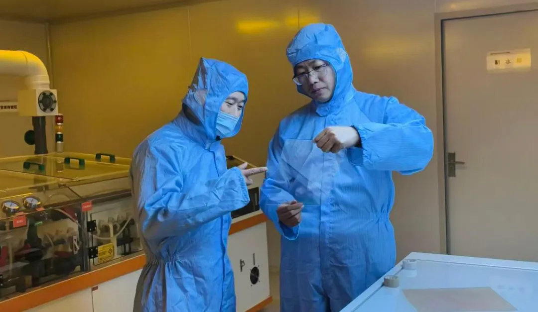 1775026159007033593.png 640.webp.png