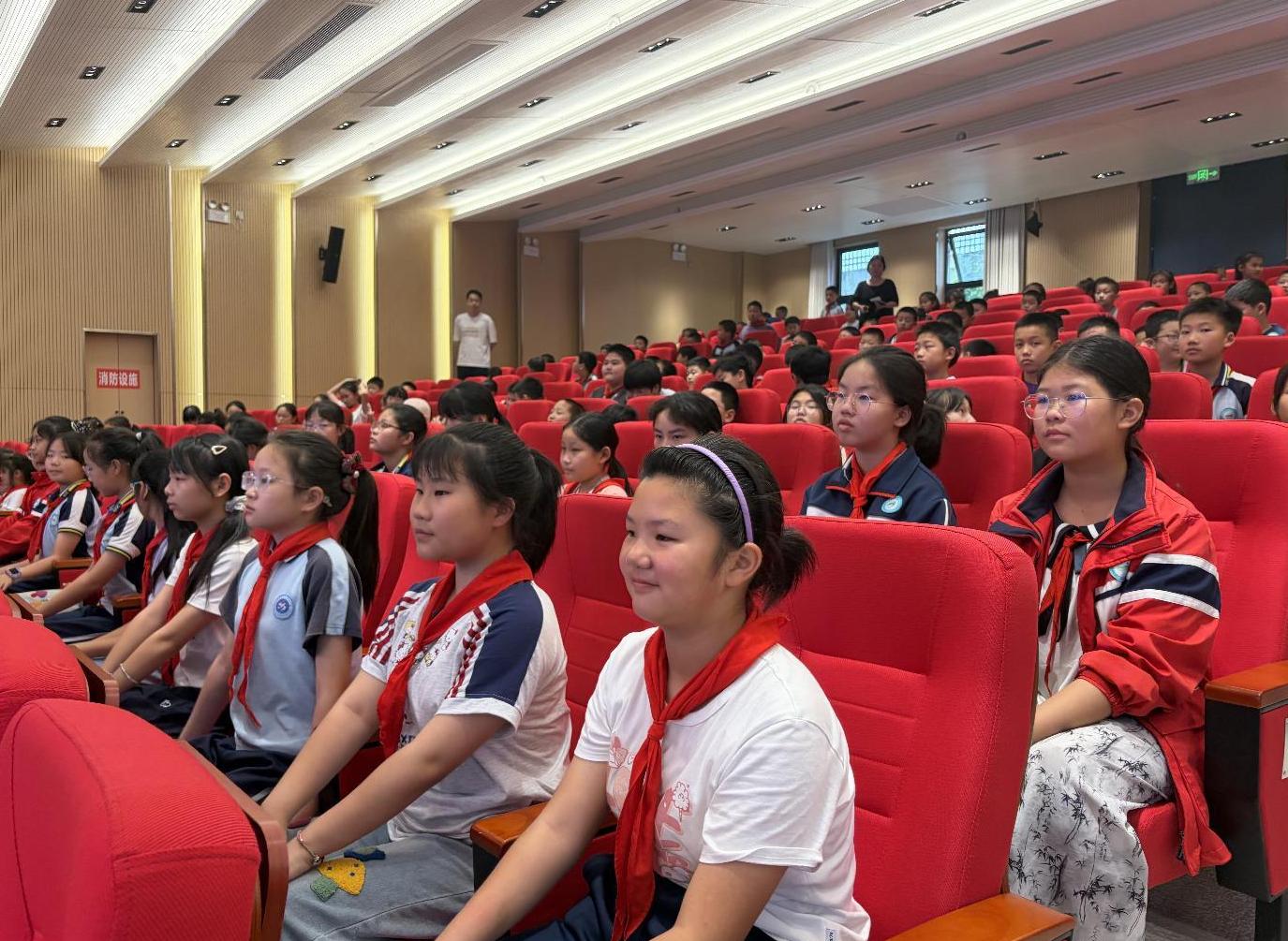 1779951284783054718.jpg 截图录屏_选择区域_20260528145346.jpg