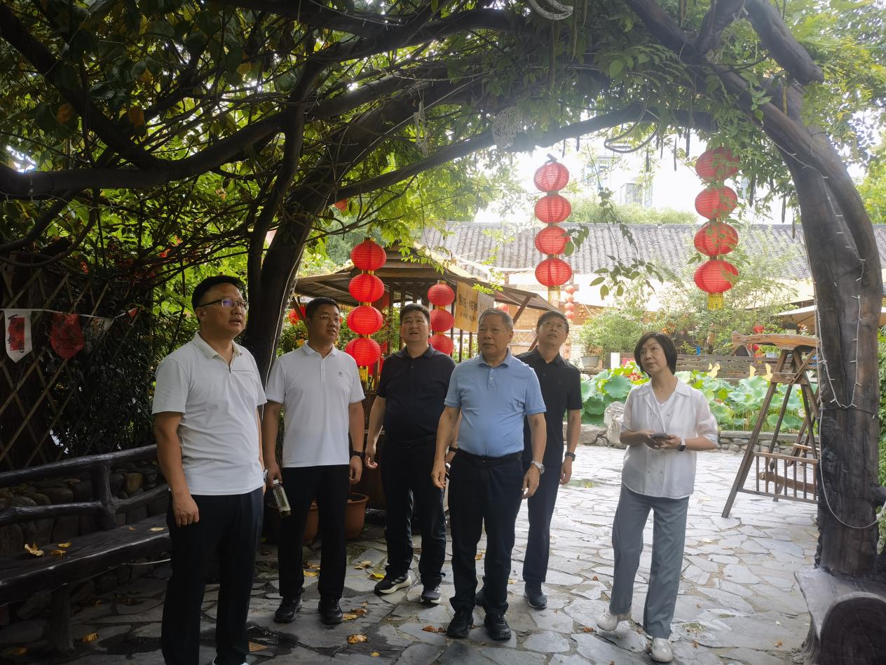 图片118.jpg