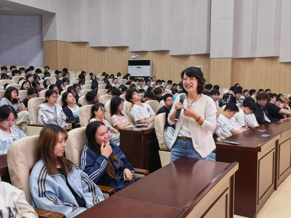 1792049760494097087.png 图片32.png