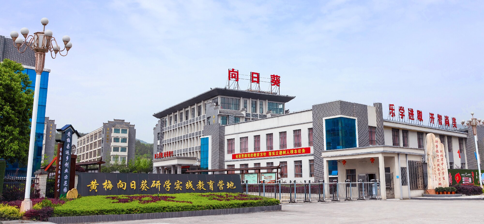 1792486436862003861.jpg 微信图片_2026-10-08_145830_918.jpg